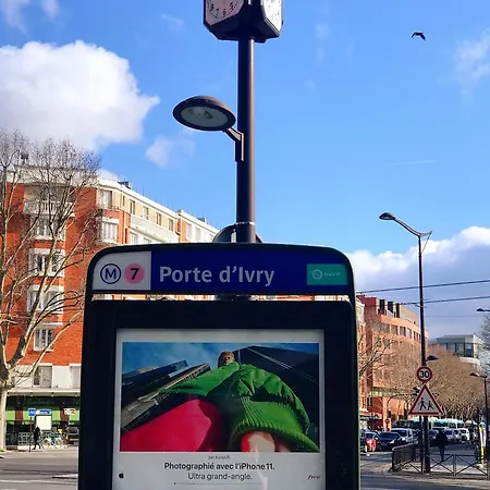 Near Subway And Supermarket Paris